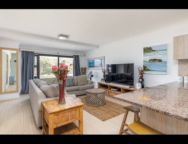 2 BEDROOM APARTMENT TO LET IN BIG BAY